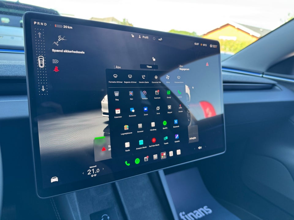 Tesla Model 3 RWD 4d