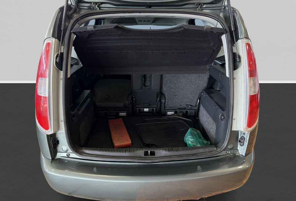 Skoda Roomster 1,6 16V Sport aut. 5d