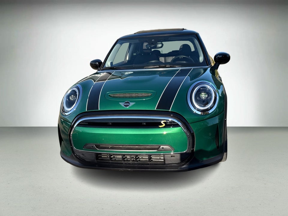 MINI Cooper SE Classic Trim 3d