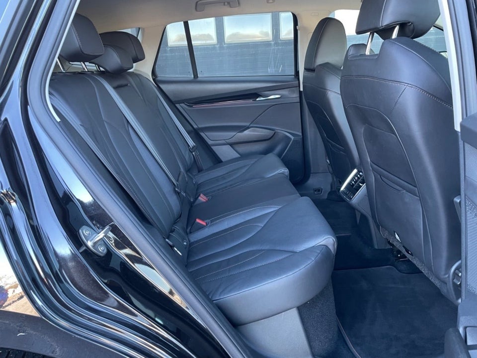 Skoda Enyaq 80 iV 5d