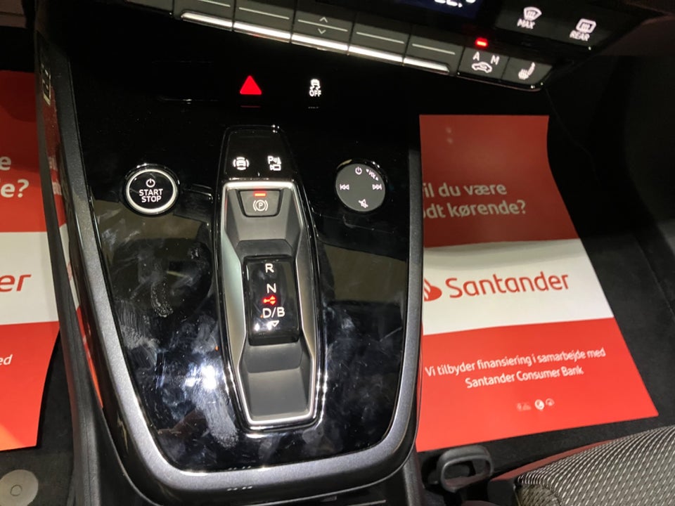 Audi Q4 e-tron 40 S-line 5d