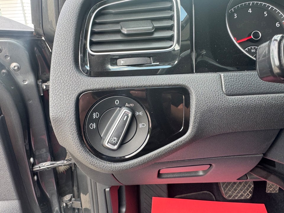 VW Golf VII 1,5 TSi 150 Highline Variant DSG 5d