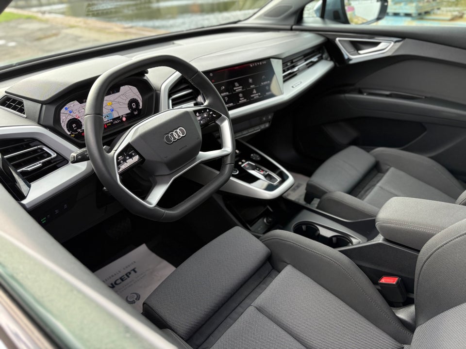 Audi Q4 e-tron 45 Progress quattro 5d