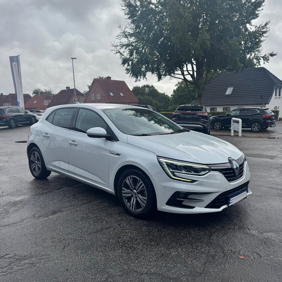 Renault Megane IV 1,6 E-Tech Intens 5d