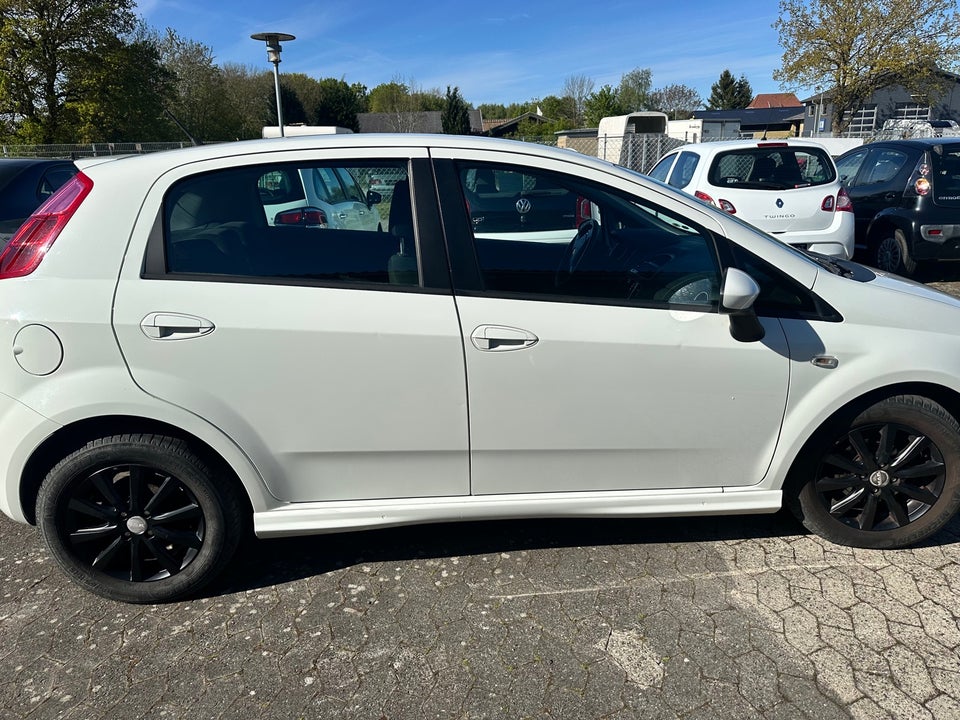 Fiat Punto 0,9 TwinAir 100 Lounge 5d
