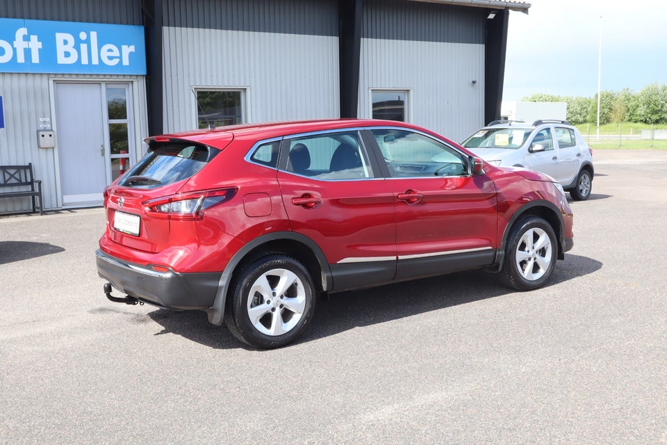 Nissan Qashqai 1,3 Dig-T 140 Tekna+ 5d