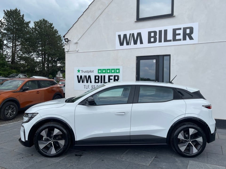 Renault Megane E-Tech 40 Equilibre 5d