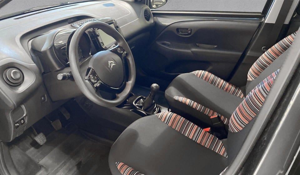 Citroën C1 1,0 VTi Shine 5d