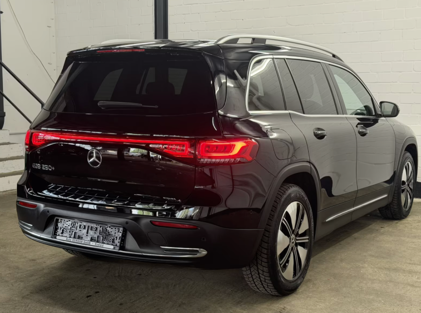Mercedes EQB250+ Electric Art 5d