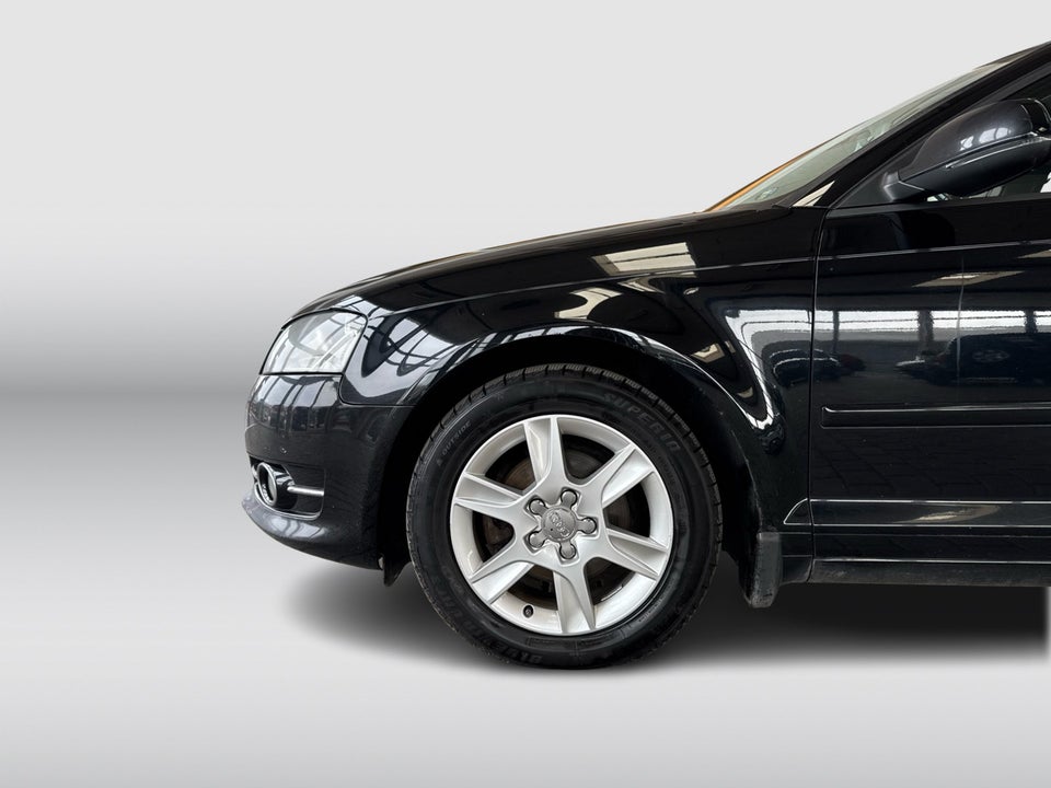 Audi A3 1,6 TDi Ambiente Sportback S-tr. 5d