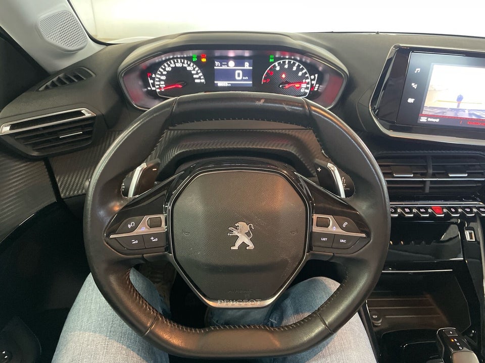 Peugeot 208 1,2 PureTech 100 Allure EAT8 5d