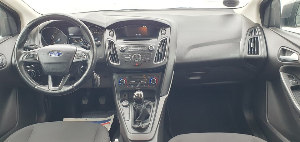 Ford Focus 1,0 SCTi 100 Business stc. 5d