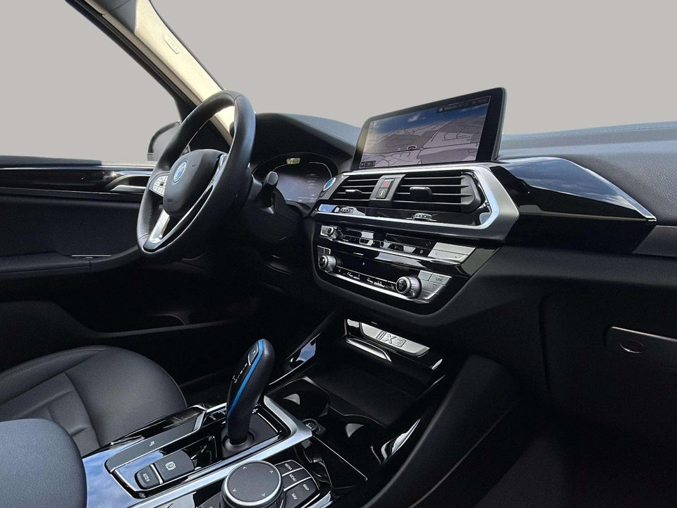 BMW iX3 Charged Plus 5d