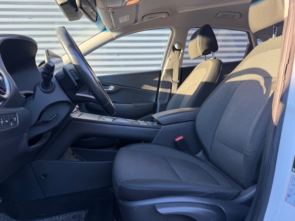 Hyundai Kona 64 EV Advanced 5d