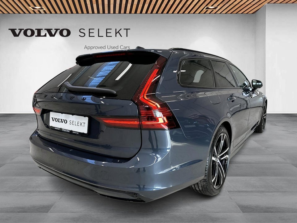 Volvo V90 2,0 T8 ReCharge Ultimate Dark aut. AWD 5d