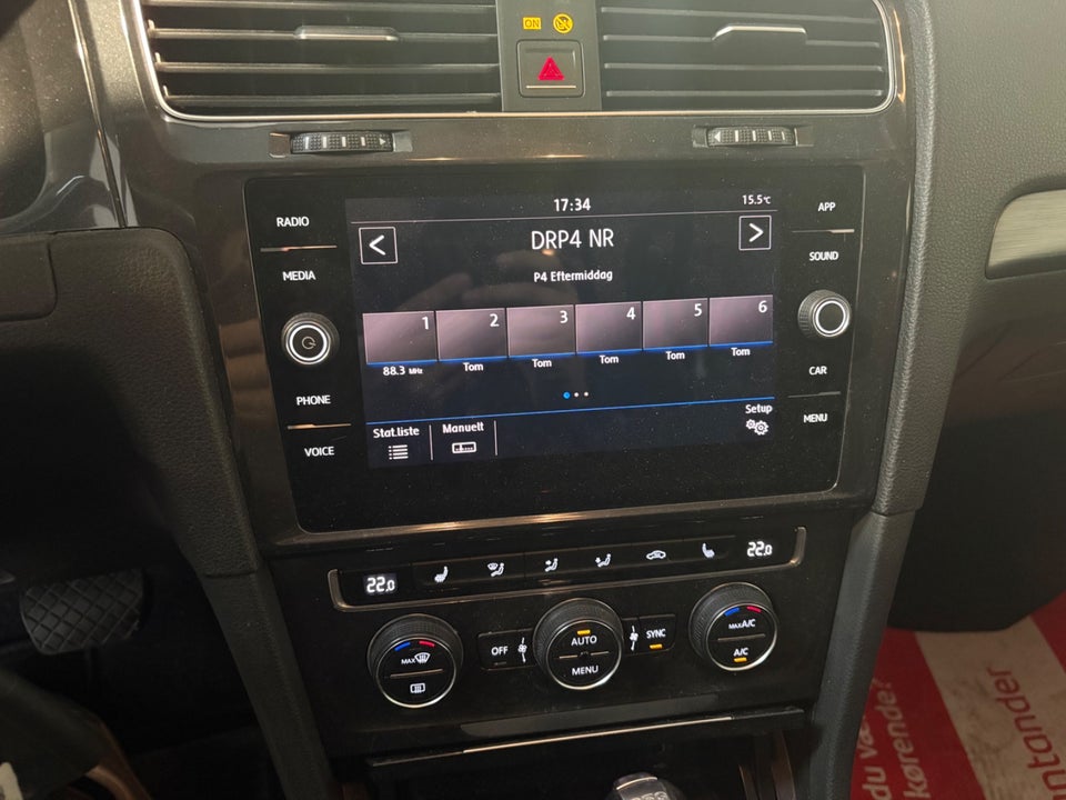 VW Golf VII 1,5 TSi 130 Comfortline Variant DSG 5d