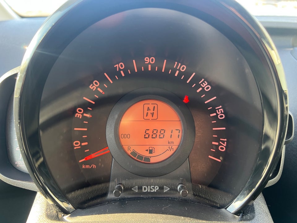 Toyota Aygo 1,0 VVT-i x-black II x-shift 5d