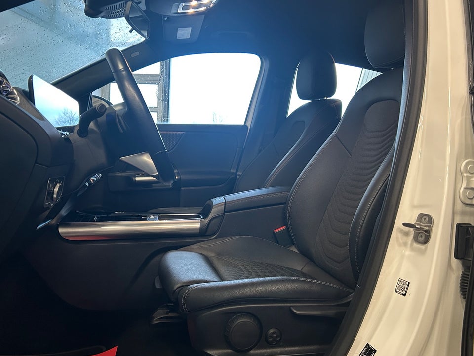 Mercedes EQA250+ Progressive 5d