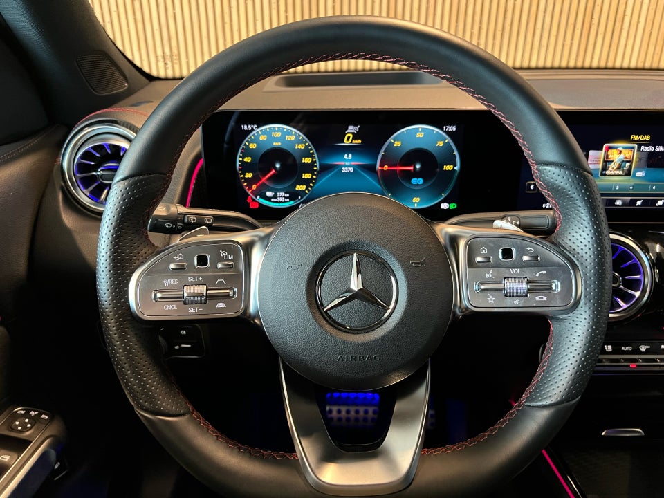 Mercedes EQB250 AMG Premium 5d