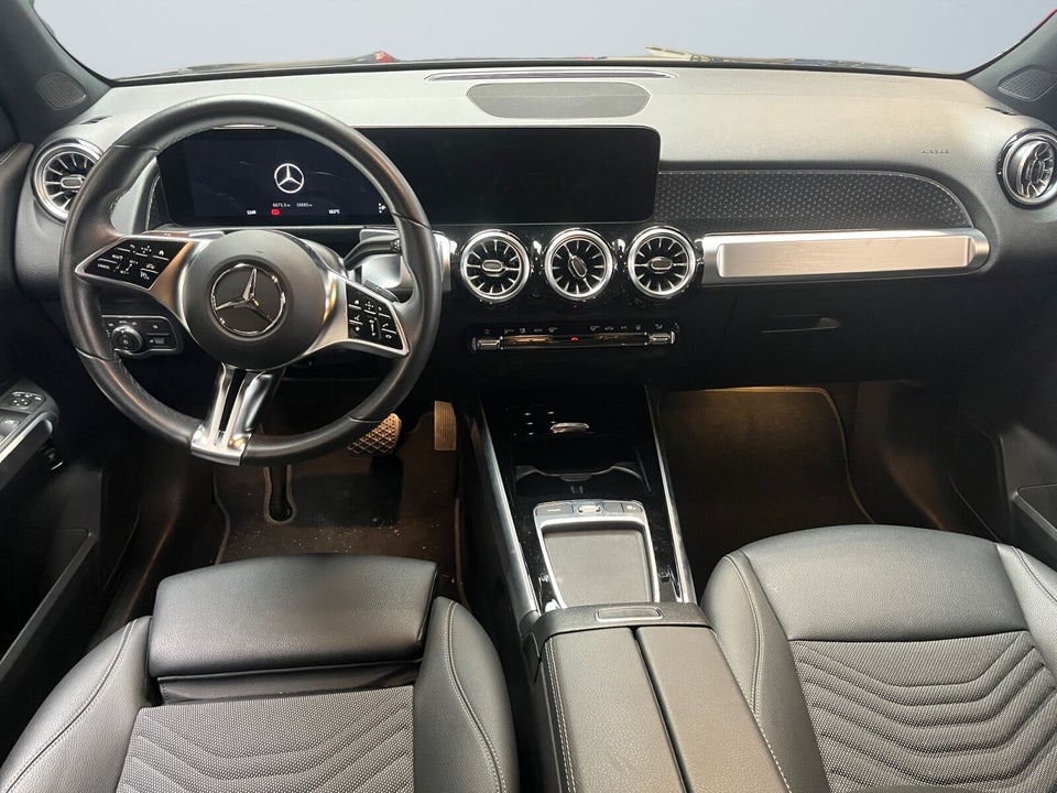 Mercedes EQB250+ Progressive 5d