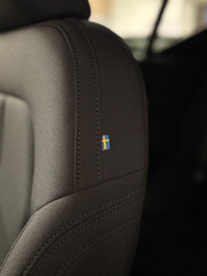 Volvo EX40 Extended Range Core 5d