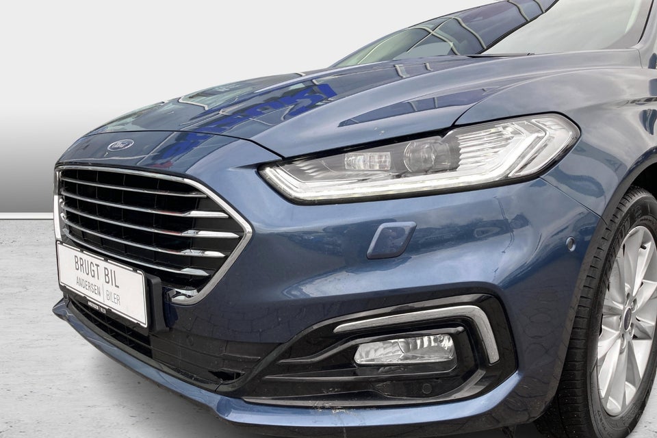 Ford Mondeo 2,0 HEV Titanium stc. CVT 5d