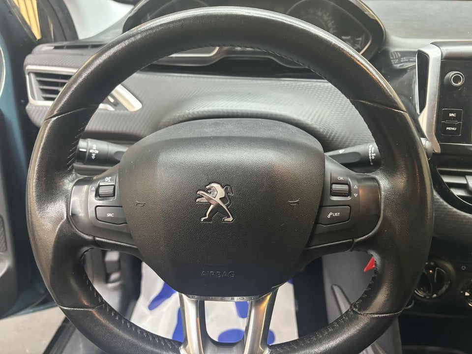 Peugeot 2008 1,2 VTi 82 Active 5d