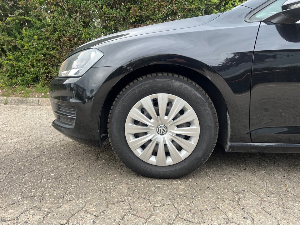 VW Golf VII 1,2 TSi 105 Comfortline Variant BMT 5d