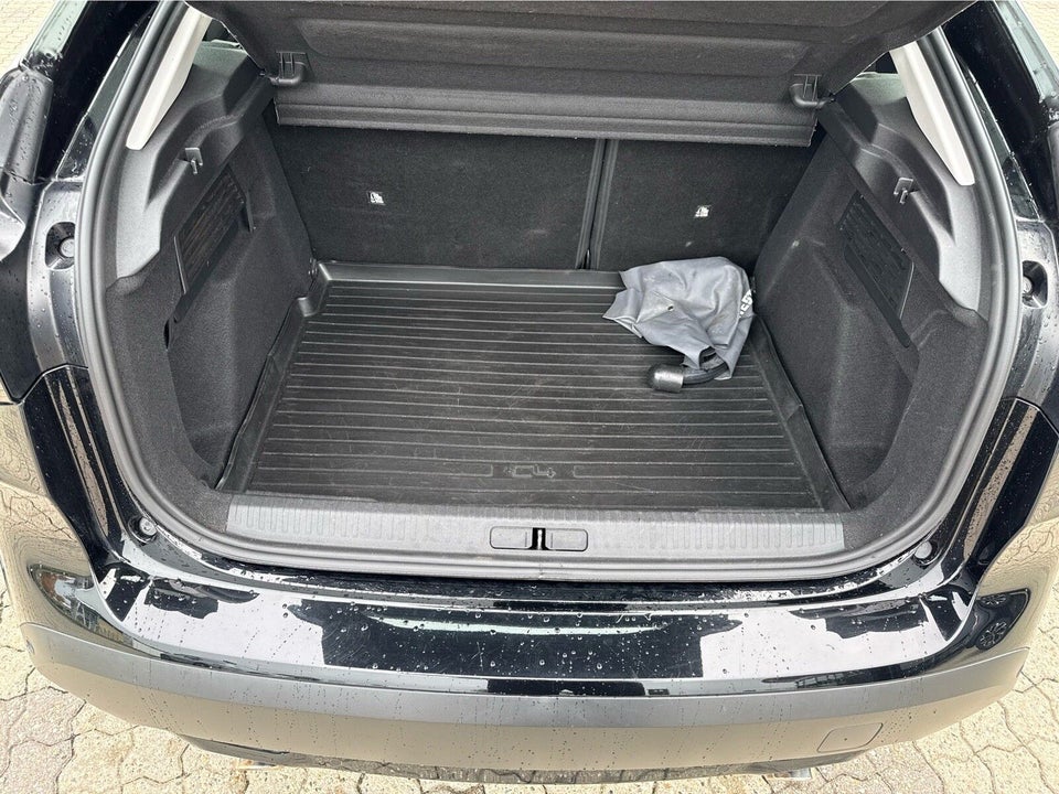 Citroën C4 1,2 PureTech 130 Iconic EAT8 5d