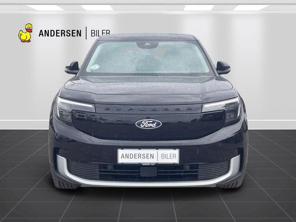 Ford Explorer 82 Premium Extended Range 5d