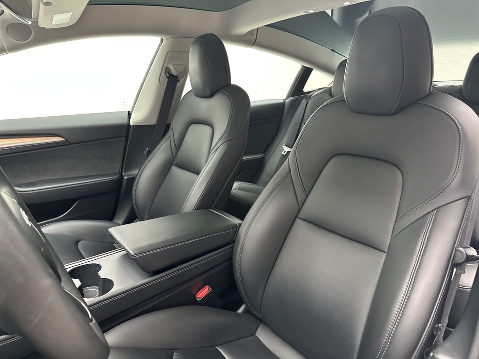 Tesla Model 3 Performance AWD 4d