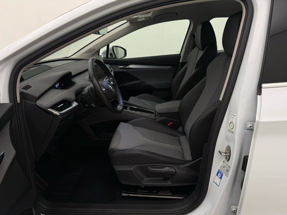 Skoda Enyaq 80 iV Loft 5d