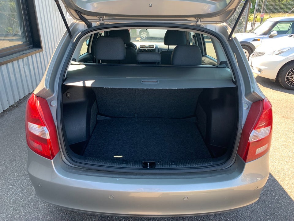 Skoda Fabia 1,2 12V Ambiente Combi 5d