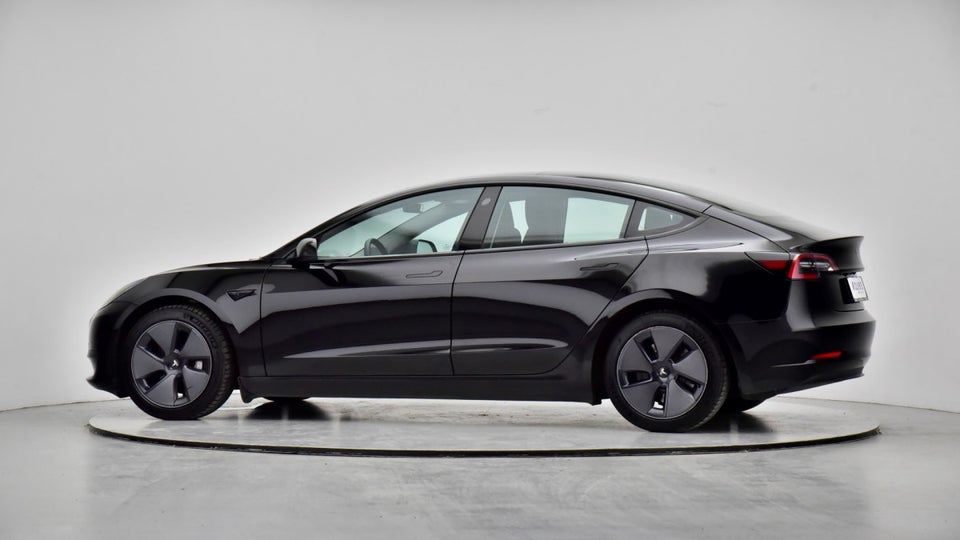 Tesla Model 3 RWD 4d