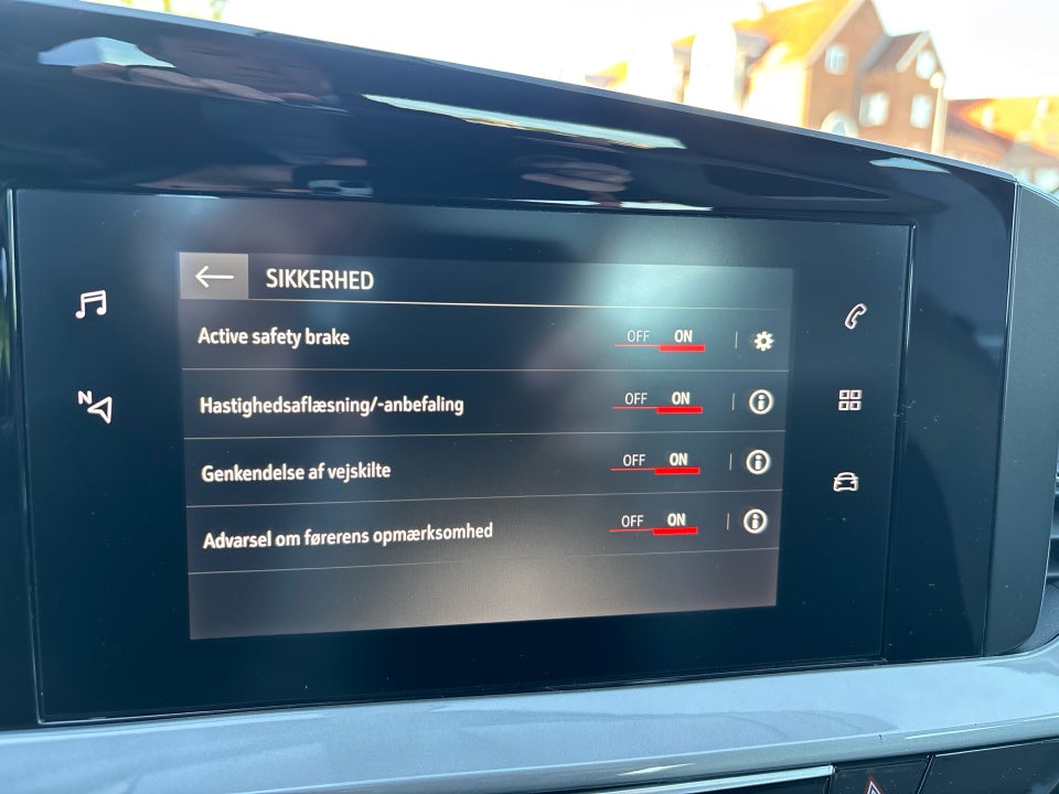 Opel Mokka-e 50 Elegance 5d