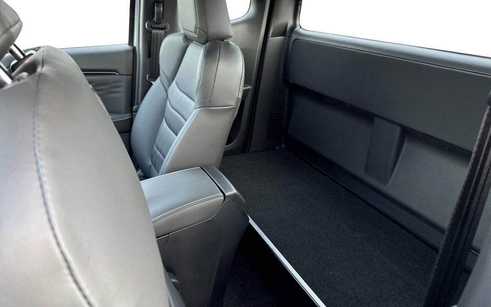 Isuzu D-Max 1,9 TD 163 Ext. Cab Exclusive aut. 4d