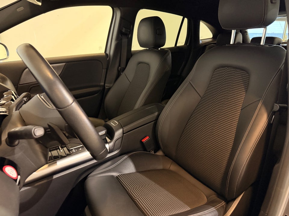 Mercedes EQA250 Progressive 5d