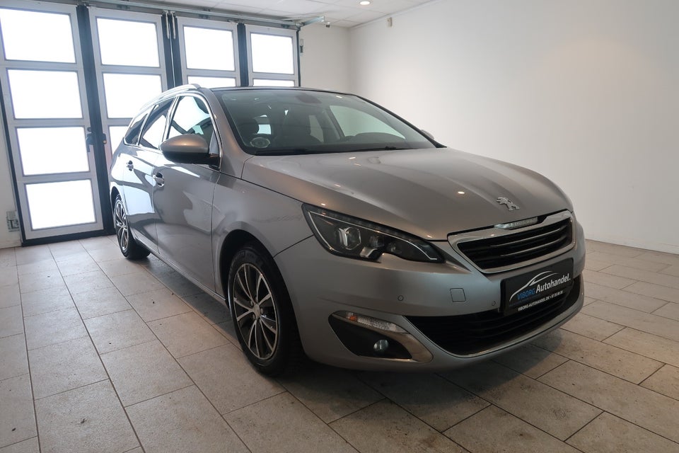 Peugeot 308 1,6 BlueHDi 120 Envy Sky SW 5d