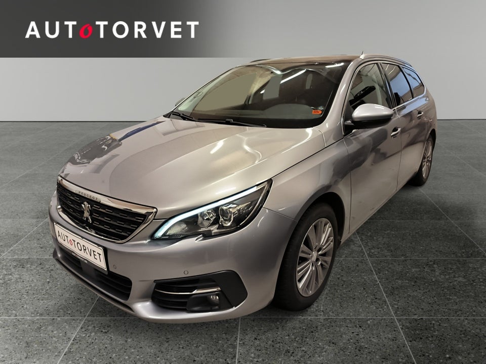 Peugeot 308 1,2 e-THP 130 Allure Sky SW 5d