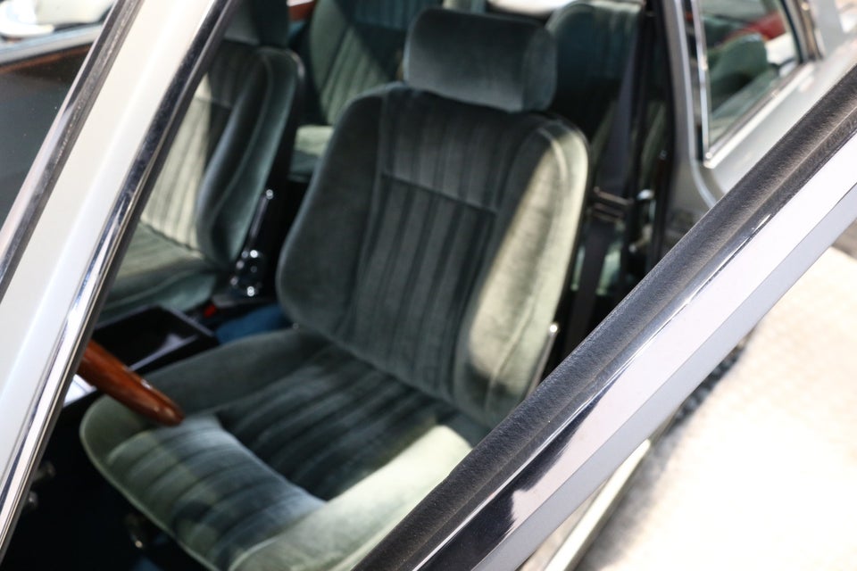 Fiat 130 3,2 Coupé 2d