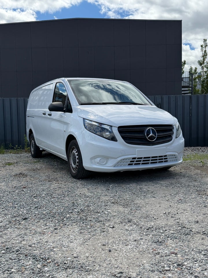 Mercedes Vito 114 2,0 CDi Kassevogn aut. L RWD