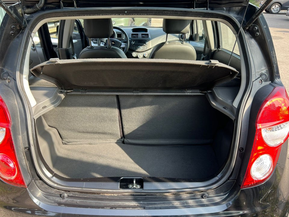 Chevrolet Spark 1,0 LS 5d