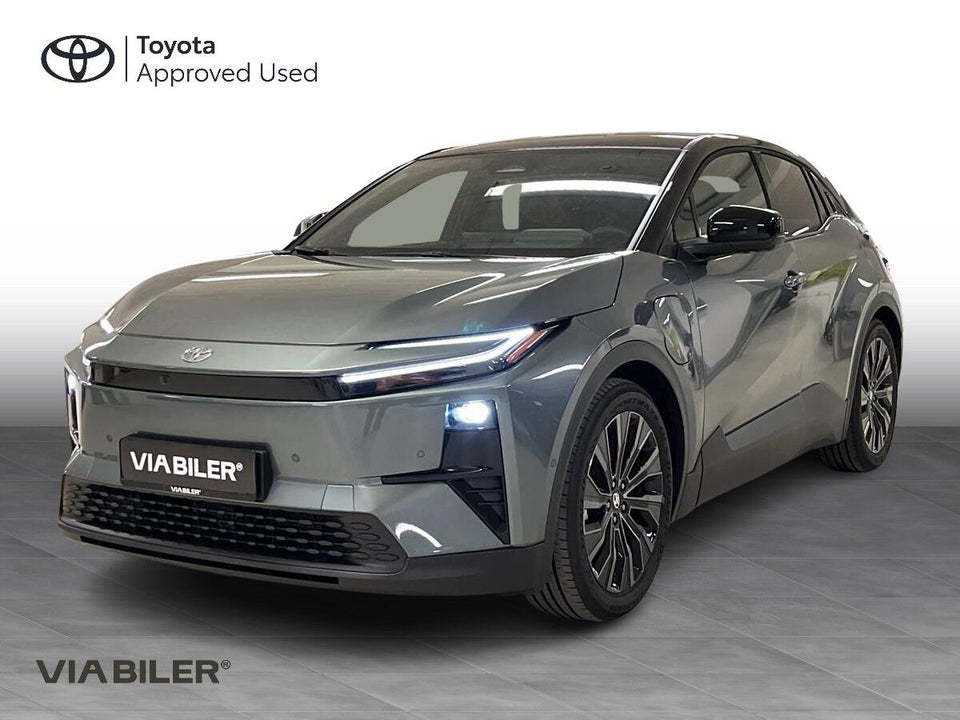 Toyota C-HR+ 77 Executive AWD 5d