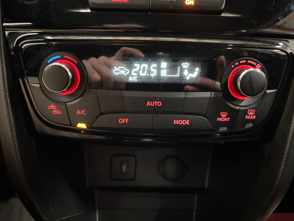 Suzuki Vitara 1,0 Boosterjet Active 5d