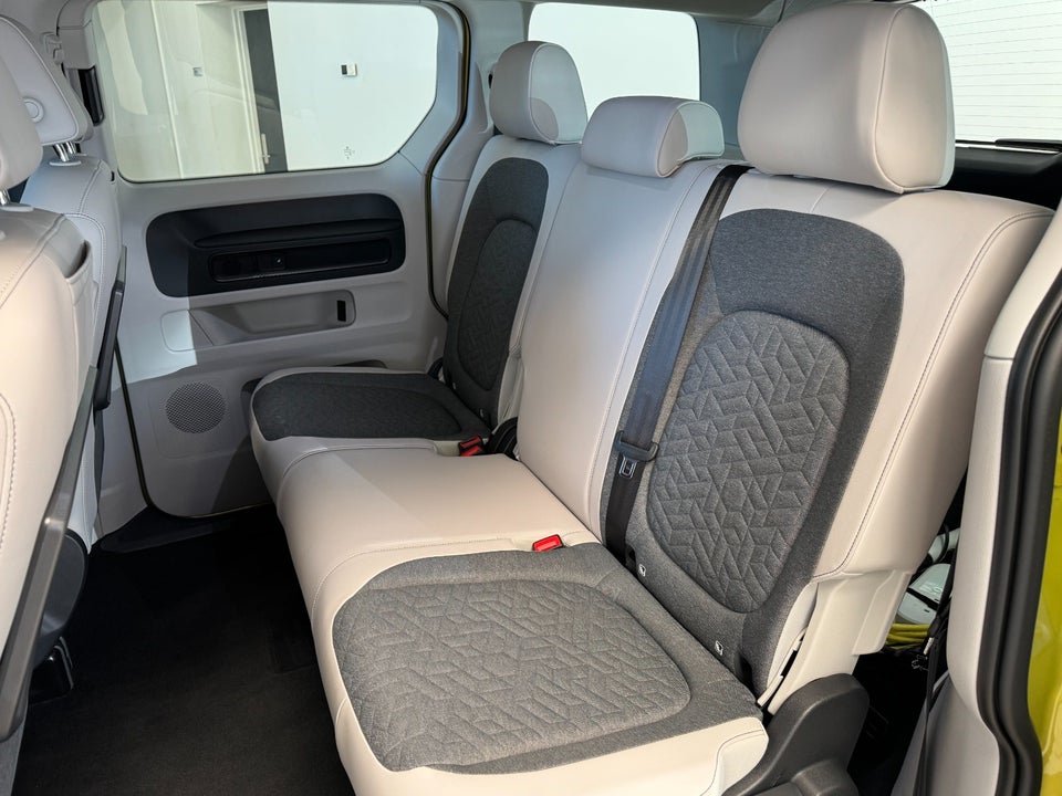 VW ID.Buzz 58 Pure SWB 5d