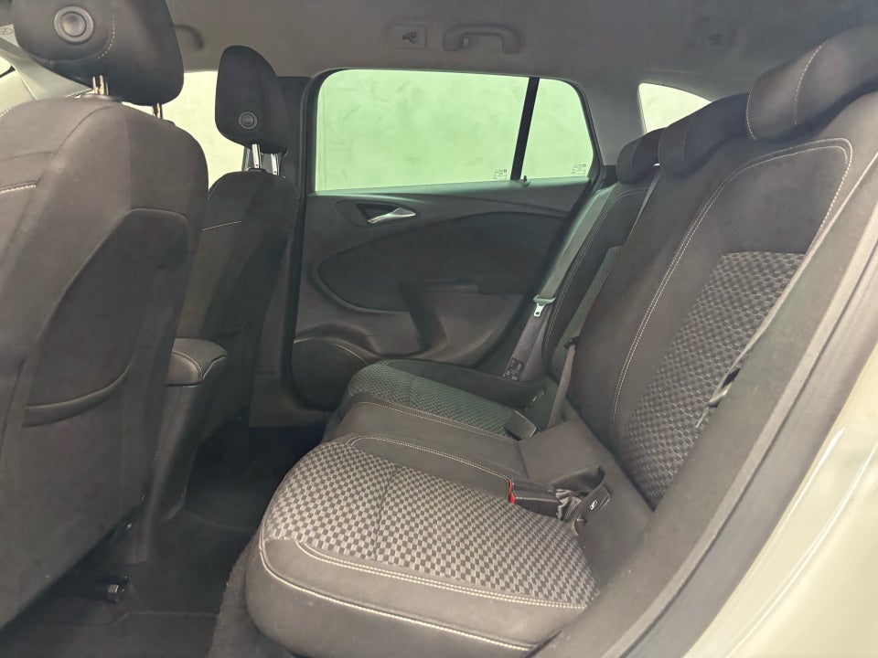 Opel Astra 1,6 CDTi 136 Dynamic Sports Tourer aut. 5d