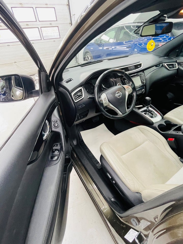 Nissan Qashqai 1,6 dCi 130 Tekna X-tr. 5d