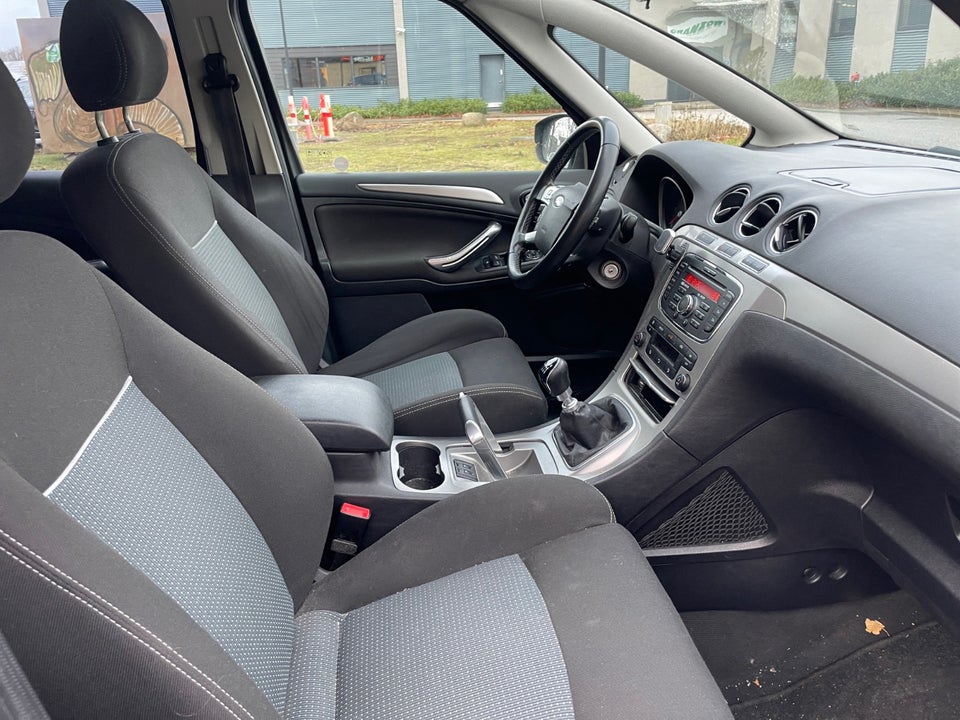 Ford S-MAX 2,0 TDCi 140 Trend 5d