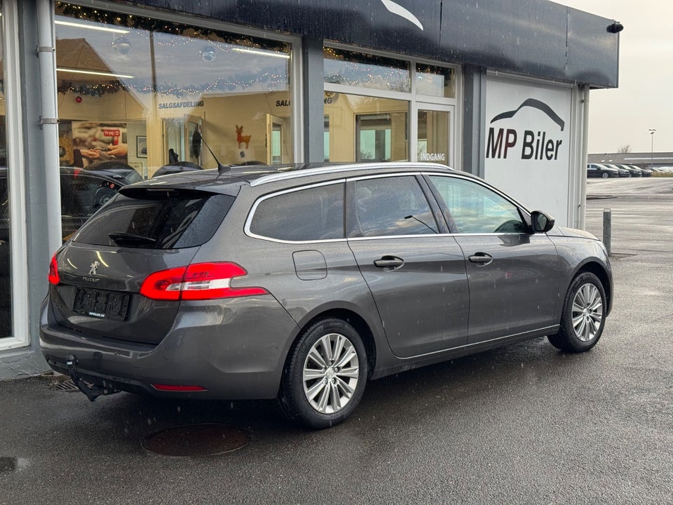 Peugeot 308 1,6 BlueHDi 120 Allure Sky SW 5d