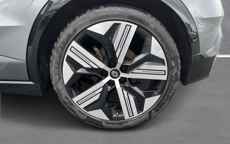 Renault Megane E-Tech 60 Iconic 5d